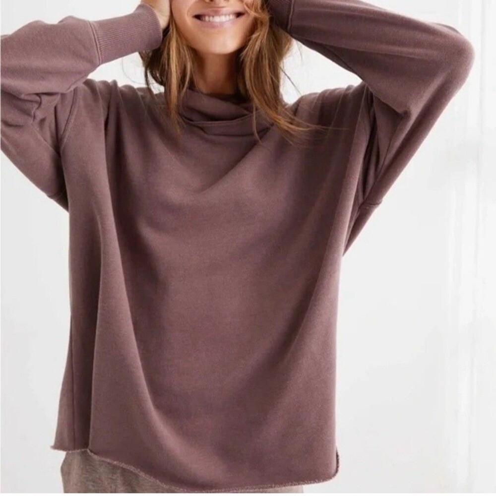 Aerie Cowl Neck Sweatshirt Women’s M Pink Oversized Raw Hem Long Sleeve - Picture 9 of 9